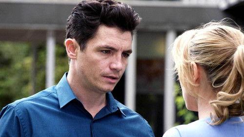 Holby City Season 18 Episode 3 - Calling Time