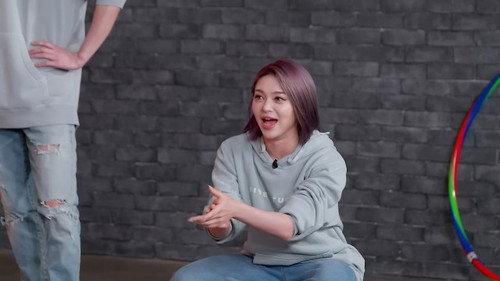 Hwaiting Season 3 Episode 2 - Obstacle Relay