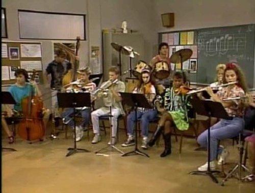 Saved by the Bell Season 1 Episode 1 - Dancing to the Maxx