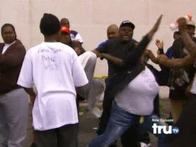 Hardcore Pawn Season 1 Episode 6 - Father vs. Son