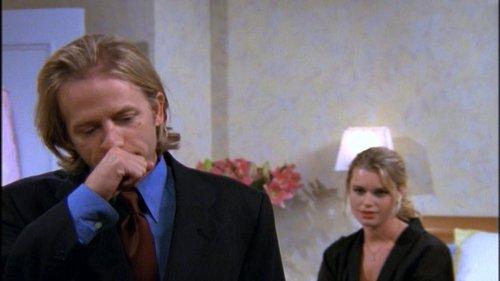 Just Shoot Me! Season 4 Episode 1 - A Divorce to Remember