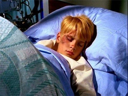 UFO Season 1 Episode 5 - A Question of Priorities