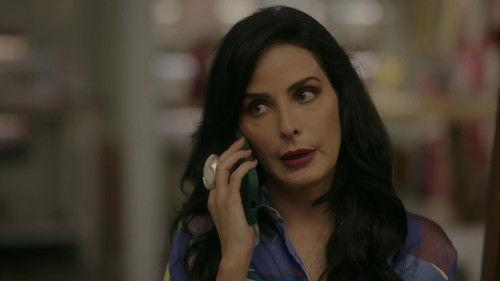 Con esa misma mirada Season 2 Episode 4 - ¿Quién es Eloísa Obregón?