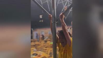 Customer Wars Season 3 Episode 3 - Dumpster Dive