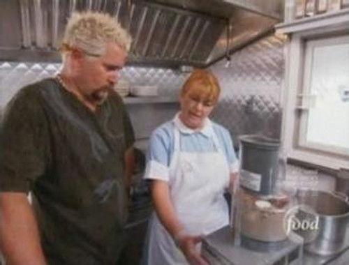Diners, Drive-Ins and Dives Season 7 Episode 12 - Diners Times Three