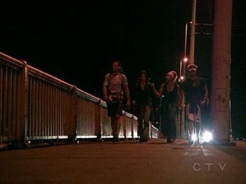 The Amazing Race Season 6 Episode 8 - One of You, I'm Gonna Break in Half