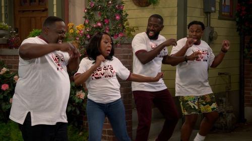 The Neighborhood Season 4 Episode 1 - Welcome to the Family