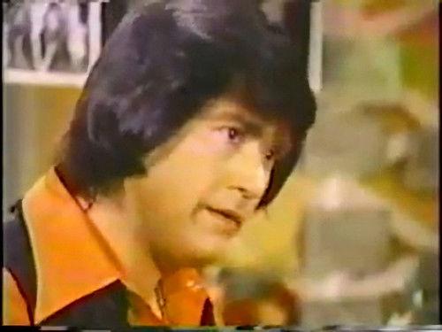 Switch Season 1 Episode 22 - The Girl on the Golden Strip