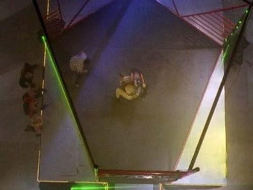 V.I.P. Season 3 Episode 13 - Val on Fire