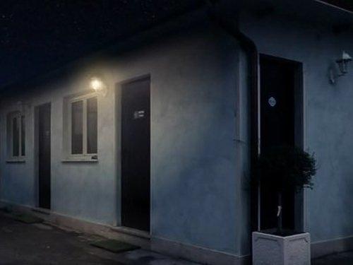 Boris Season 1 Episode 7 - When a man feels the end