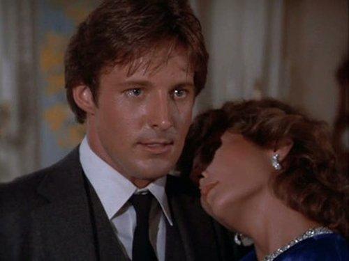 Scarecrow and Mrs. King Season 1 Episode 7 - Service Above and Beyond