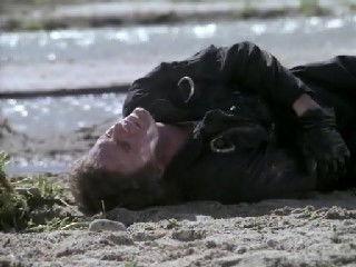 MacGyver Season 1 Episode 17 - To Be a Man