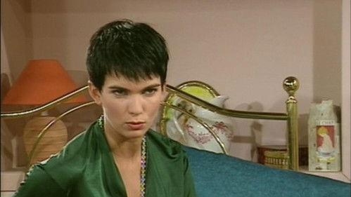 Hélène et les Garçons Season 1 Episode 52 - Un ingénieur en or massif