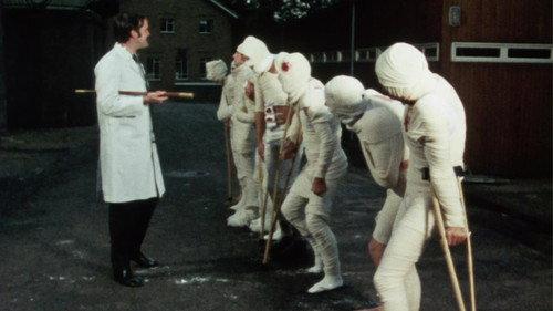 Monty Python's Flying Circus Season 2 Episode 13 - Royal Episode 13
