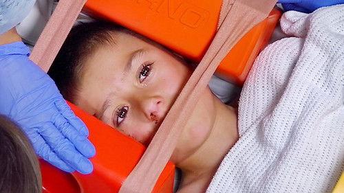 24 Hours in A&E Season 12 Episode 21 - Candle in the Wind