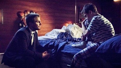 Arrow Season 6 Episode 1 - Fallout