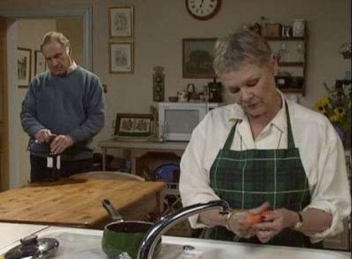 As Time Goes By Season 6 Episode 2 - The Psychotherapist