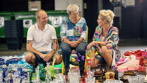 Vi drukner i rod Season 4 Episode 1 - En sti gennem rodet