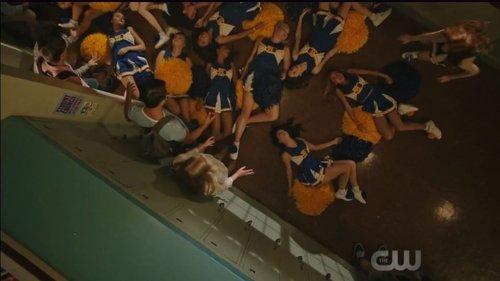 Riverdale Season 3 Episode 8 - Chapter Forty-Three: Outbreak