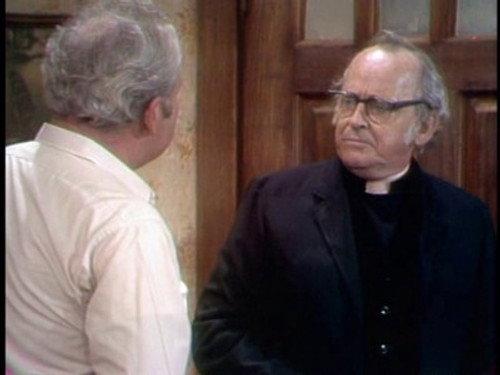 All in the Family Season 2 Episode 7 - Edith's Accident