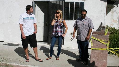 Flip or Flop Season 5 Episode 8 - Split at the Seams