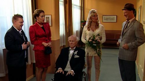 Hausmeister Krause – Ordnung muss sein Season 4 Episode 1 - Episode 1