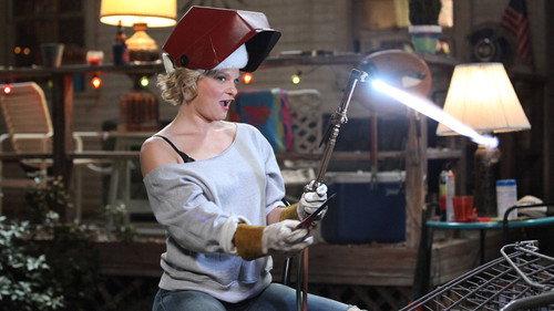 Raising Hope Season 4 Episode 15 - Anniversary Ball