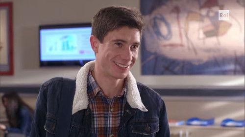 A doctor in the family Season 10 Episode 9 - Welcome back Ciccio! / Lorenzo and Sara separated in Berlin