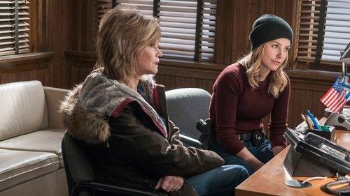 Chicago P.D. Season 2 Episode 14 - Erin's Mom