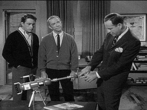 My Favorite Martian Season 2 Episode 15 - The Case of the Missing Sleuth