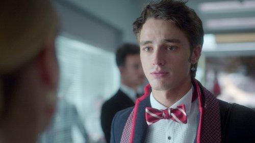 Elite Season 4 Episode 2 - Five Seconds