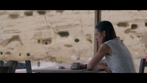 Η Παραλία Season 1 Episode 2 - Episode 2