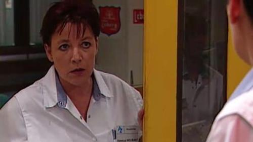 Spoed Season 2 Episode 11 - De Bedrijfslift