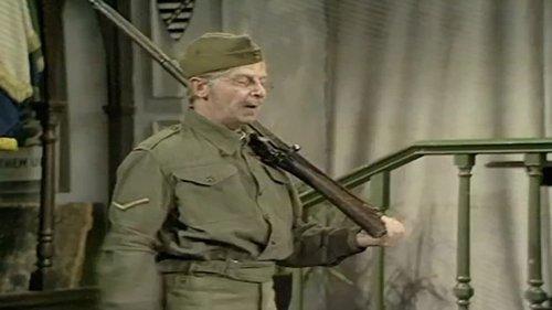 Dad's Army Season 3 Episode 12 - Man Hunt