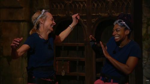 I'm a Celebrity...Get Me Out of Here! Season 21 Episode 13 - Critter-Cal Cages