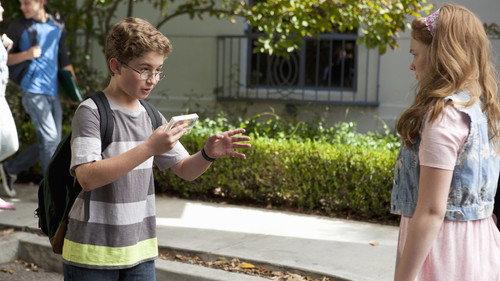 The Goldbergs Season 2 Episode 1 - Love Is a Mix Tape
