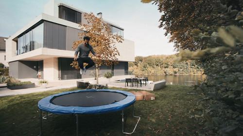 jerks. Season 3 Episode 6 - Jump Up - Jump Up and Get Down