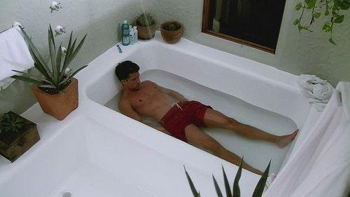 Paradise Hotel Season 9 Episode 17 - Episode 17