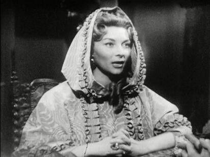 The camera explores time Season 3 Episode 2 - Episode 2