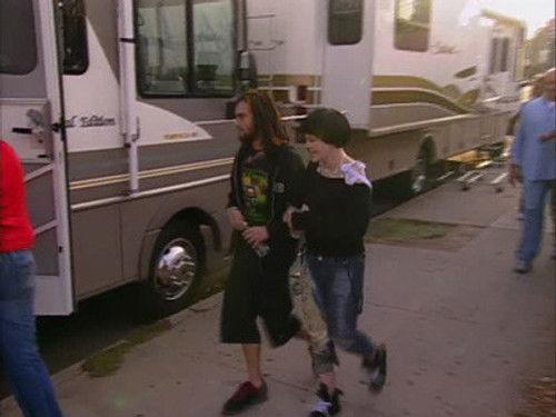 The Osbournes Season 2 Episode 5 - Beauty and the Bert