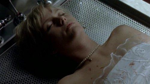 Tru Calling Season 1 Episode 9 - Murder in the Morgue