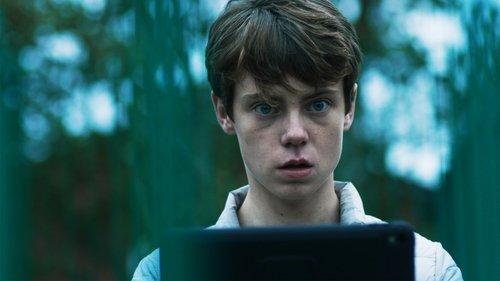 Creeped Out Season 2 Episode 2 - Itchy