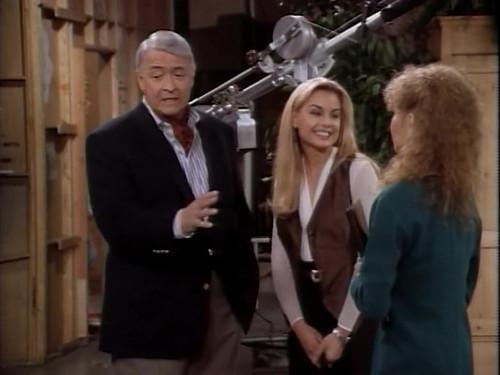 Coach Season 7 Episode 10 - Working Girl