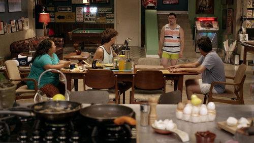 40 y 20 Season 4 Episode 6 - Durmiendo con el enemiguito