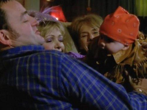 The Royle Family Season 3 Episode 1 - Baby