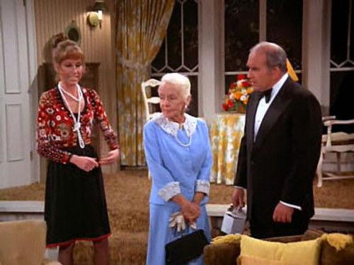 The Mary Tyler Moore Show Season 4 Episode 8 - Lou's First Date