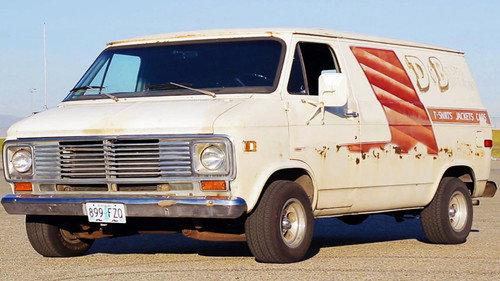 Hot Rod Garage Season 2 Episode 6 - 630 Horsepower Chevy Van LS Swap!