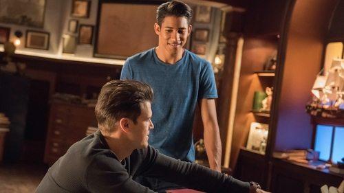 DC's Legends of Tomorrow Season 3 Episode 13 - No Country for Old Dads