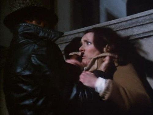 Kojak Season 4 Episode 23 - Lady in the Squad Room