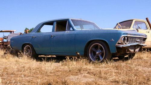 Roadkill Garage Season 2 Episode 12 - Top-End Speed in the Crew Cab Chevelle!